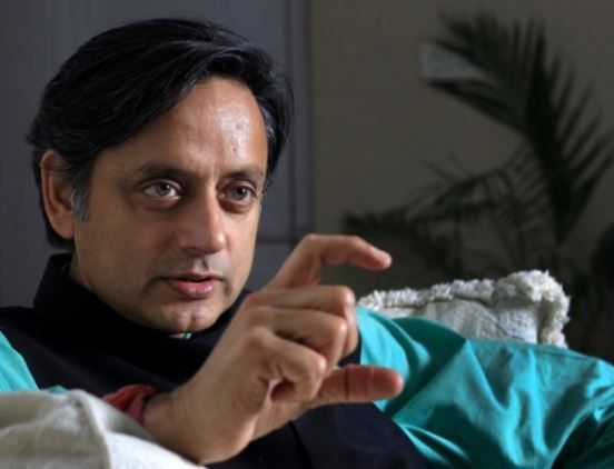 Political : छोटे दलों को विपक्षी गठबंधन का संयोजक बनने को प्रेरित करता : थरूर