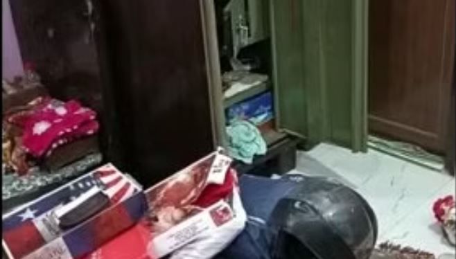 Ghaziabad News : भाजपा नेता के घर से चोर ने साफ किए लाखों के गहने व नकदी