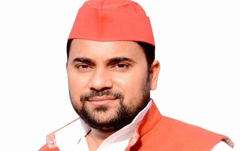 Noida News: NTPC प्रशासनिक कार्यालय पर गरजेंगे अभिभावक, किया जनसंपर्क