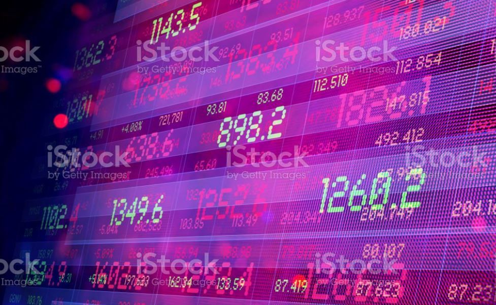 Business News : BPCL के शेयर दिख रहे हैं अच्छे, दर्ज की गई दो फीसदी की तेजी