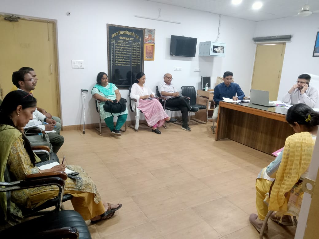 Gautambudhnagar News : बेटी बचाओ बेटी पढ़ाओ योजना टास्क फोर्स समिति की बैठक सम्पन्न