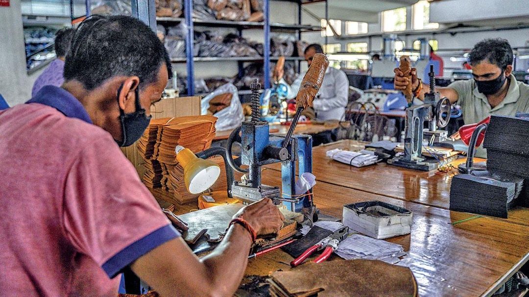 Labour Day Special : मजदूरों की मेहनत से कानपुर बना मैनचेस्टर