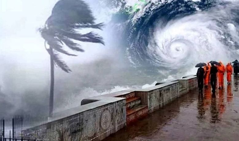 Biparjoy Cyclone : चक्रवात बिपारजॉय का खौफ, गुजरात में धारा 144 लागू, स्कूल कालेज बंद