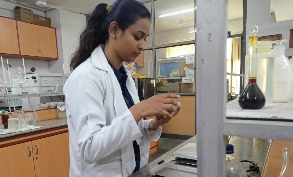 Noida News : एमिटी में विवि समर रिसर्च फेलोशिप कार्यक्रम 2023 का आयोजन