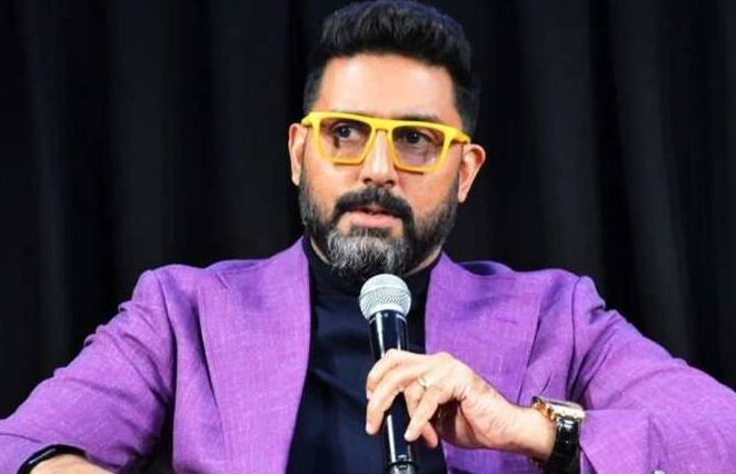 राजनीति में उतरने को बेताब हैं अमिताभ बच्चन के पुत्र अभिषेक बच्चन, यूपी से लड़ना है चुनाव