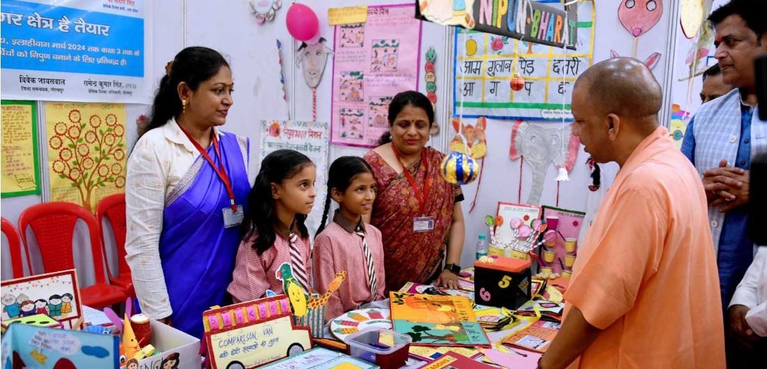 Gorakhpur News : गोरखपुर को योगी की सौगात : हाईटेक होंगे 68 बेसिक स्कूल