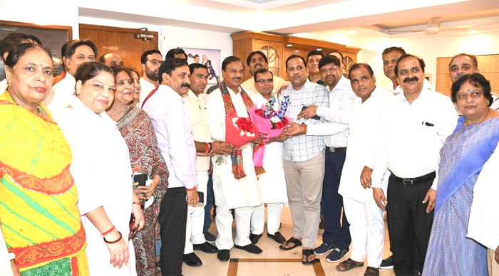 Dr mahesh sharma
