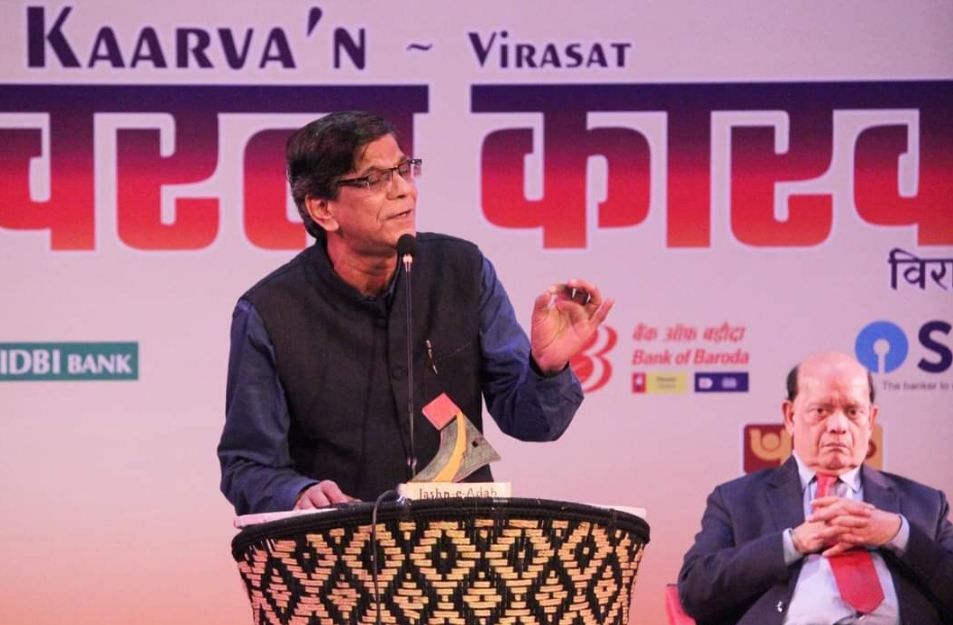 एकता के सभी पक्षधर हो गए, कुछ इधर हो गए कुछ उधर हो गए