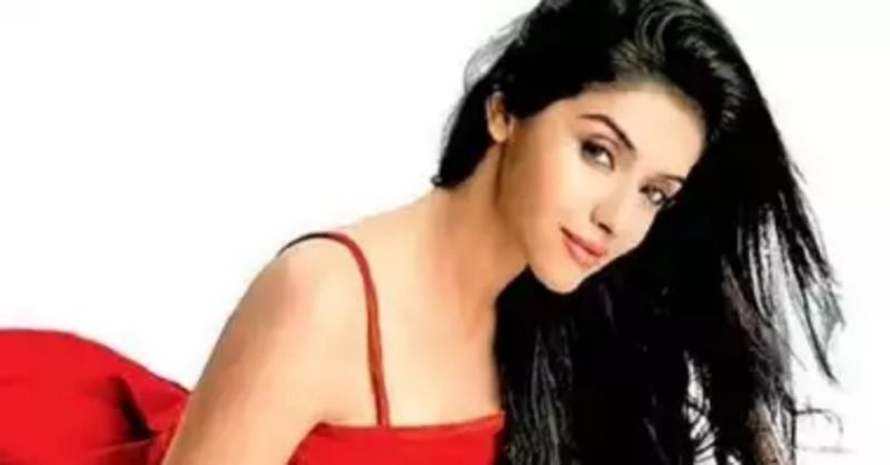 Picsart 23 10 26 08 09 42 251