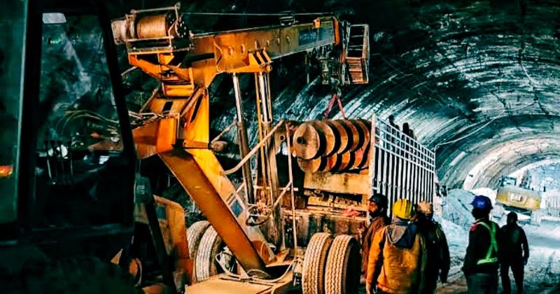 Picsart 23 11 27 11 15 10 478