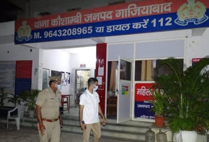 शराबी ई रिक्शा चालक ने कहासुनी में अपने साथी की ईट,डंडों से की हत्या