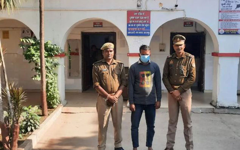 गांव की औरतों पर गंदी नजर, बेटे ने पिता को भी खौफनाक सजा