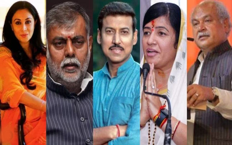 भाजपा के 12 सांसदों का इस्तीफा....