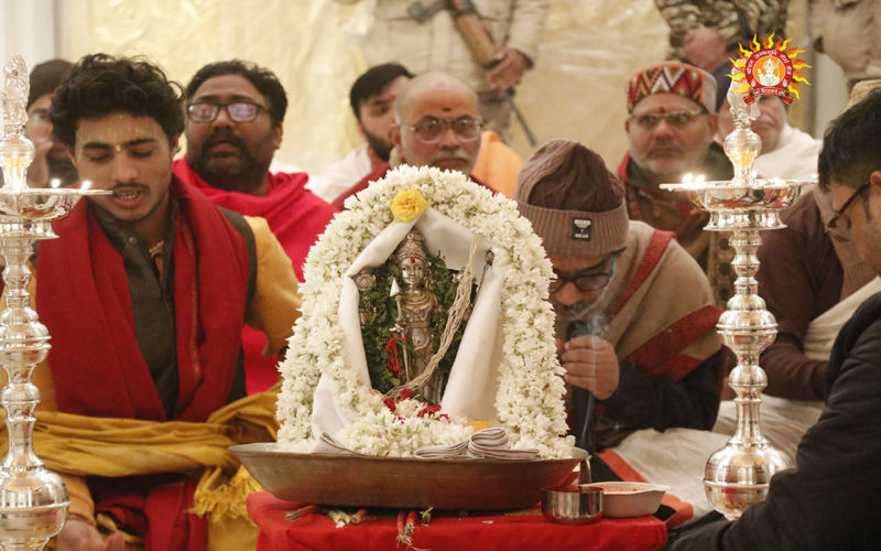 सामने आई प्राण प्रतिष्ठा से पहले अनुष्ठान की मनमोहक फोटो, सिर्फ यहां देखें