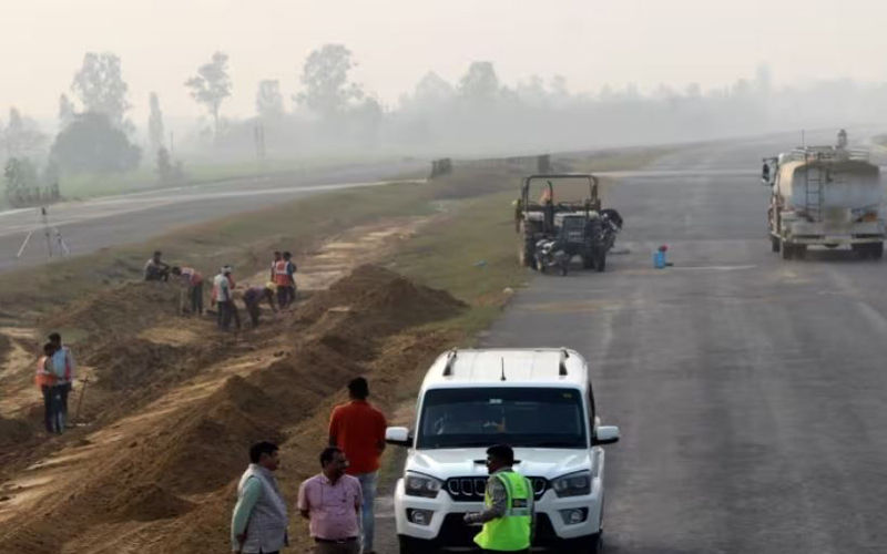 सीएम योगी का नया तोहफा, यूपी में बनेगा देश का दूसरा सबसे लंबा एक्सप्रेस-वे