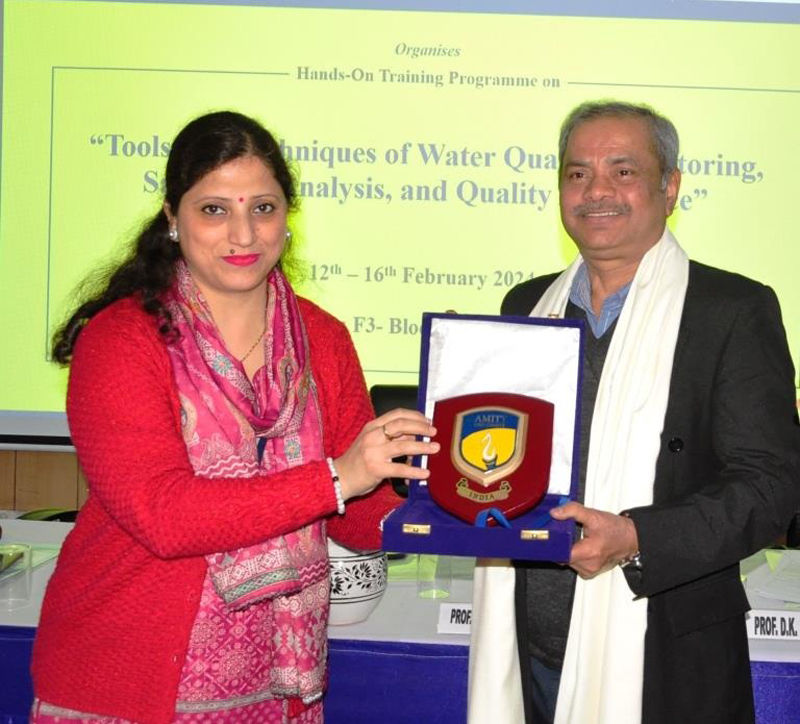 Dr. Himanshu