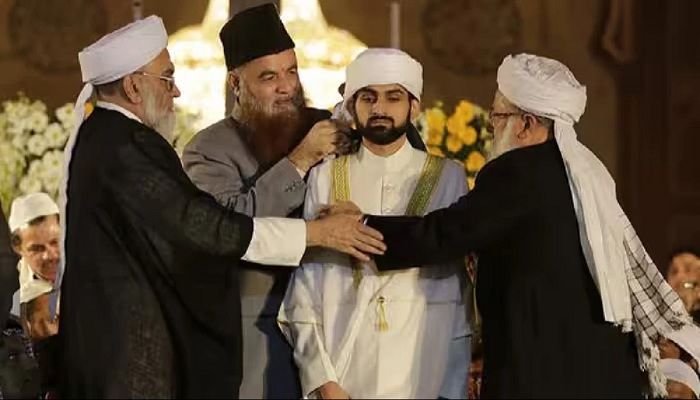 जानिए कौन है जामा मजिस्द के नए इमाम, हिंदू लड़की से कर चुके है शादी!