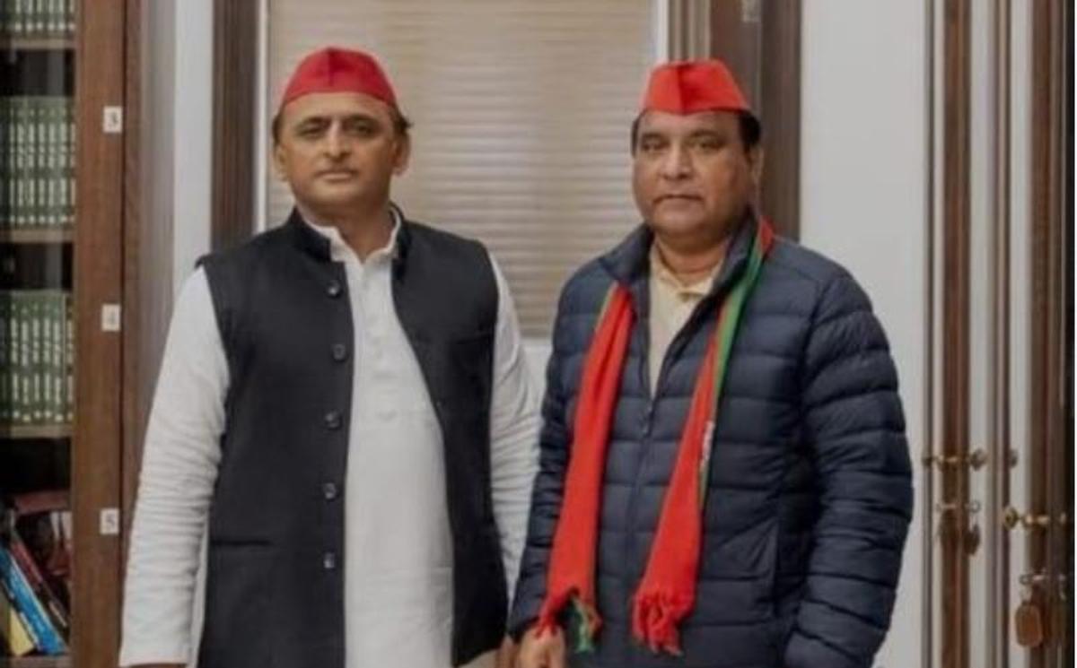 नोएडा सीट से सपा ने उतारा अपना प्रत्याशी, अखिलेश यादव ने कर दी घोषणा