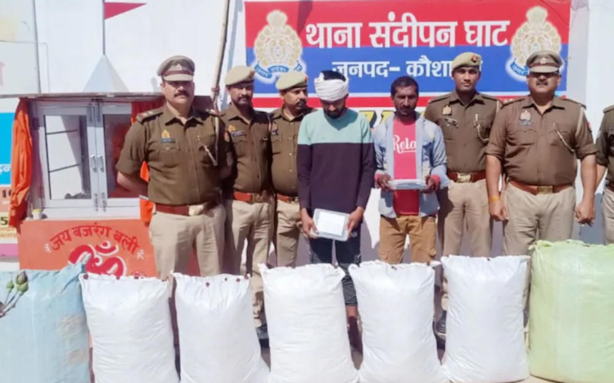 चेकिंग के दौरान पुलिस ने पकड़ा 1.5 करोड़ का गंजा, दो तस्कर गिरफ्तार