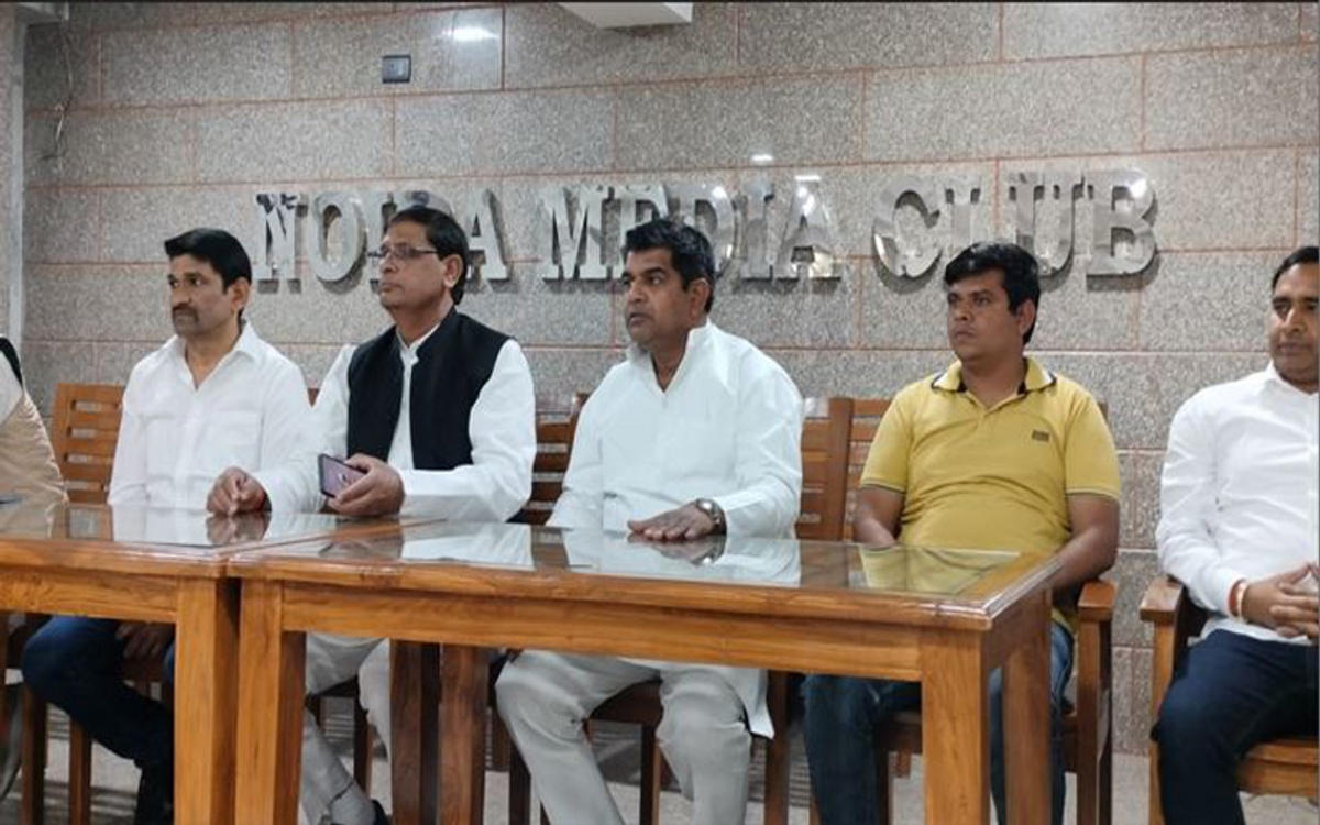 श्रीपाल प्रधान ने सपा से की लोकसभा टिकट की दावेदारी, 27 सालों से दे रहे सेवा