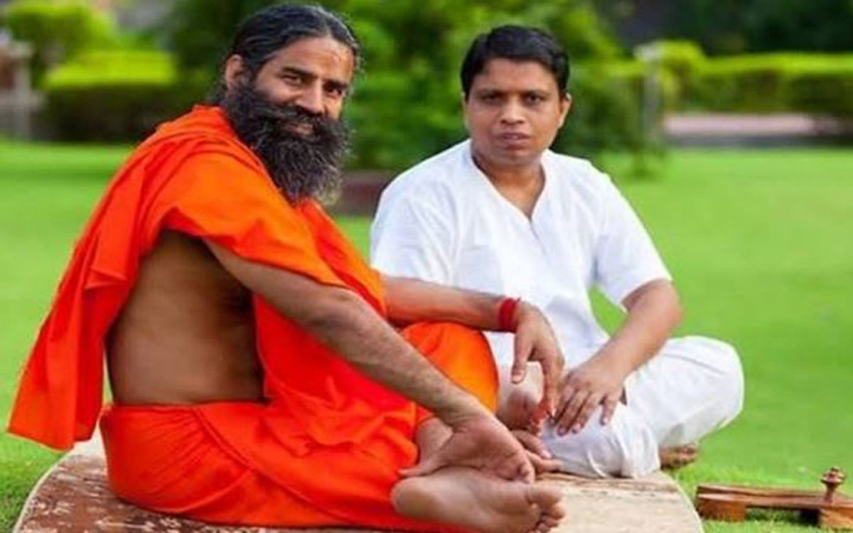 बाबा रामदेव को लगा डर तो मांग ली माफी, फिर नहीं करेंगे ऐसा काम
