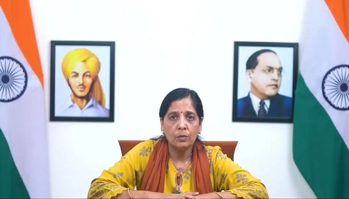'शराब नीति घोटाले के आरोपों पर बोलीं सुनीता केजरीवाल', 28 को होगा खुलासा