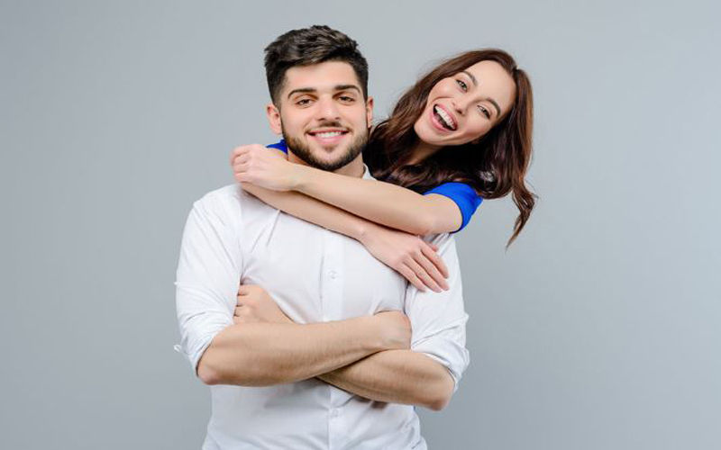 पार्टनर से दूरी का सता रहा है डर, ये टिप्स रिश्तों में भरेंगे जान