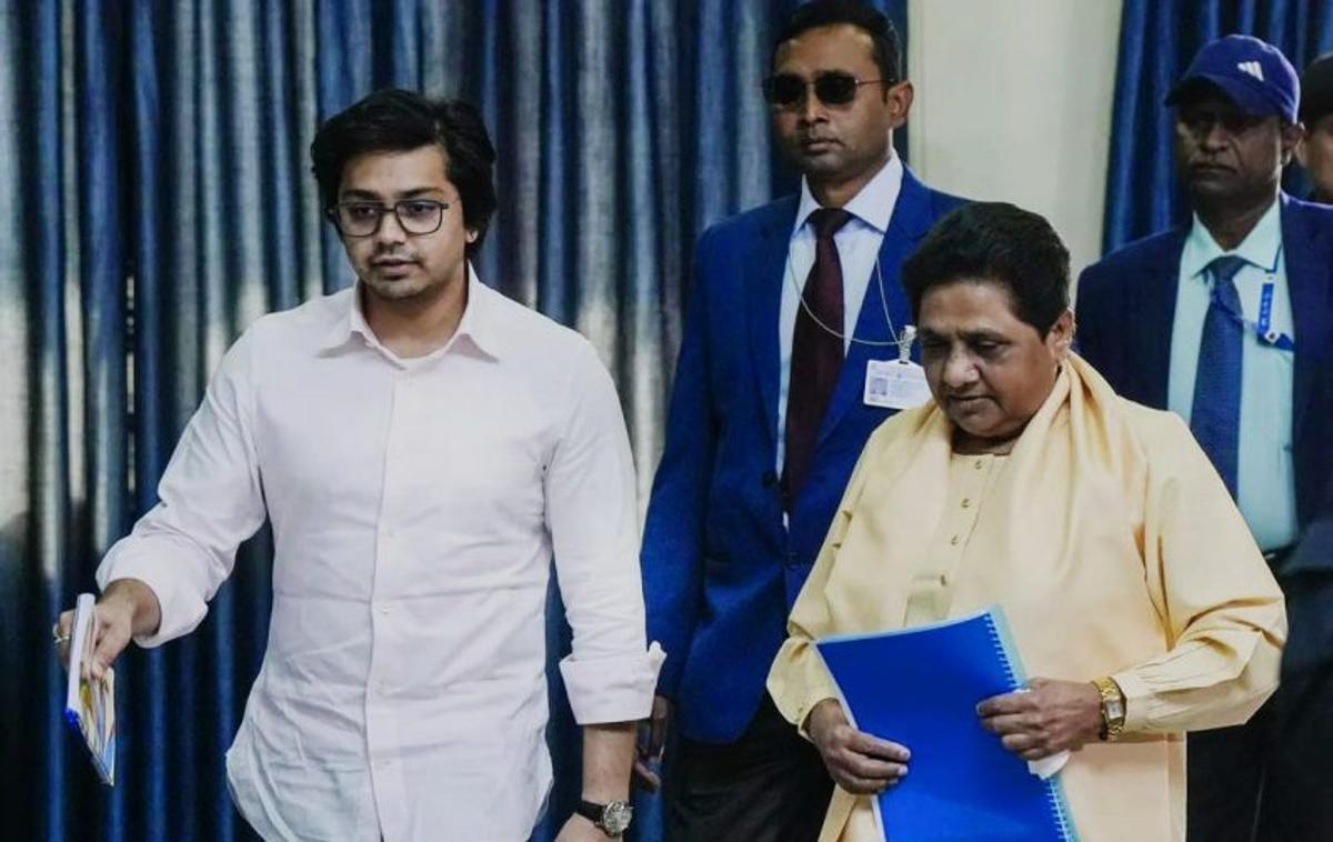 मायावती की जगह भतीजे ने संभाली लोकसभा की कमान, बिजनौर में बसपा प्रत्याशी के लिए वोट मांगेंगे आकाश
