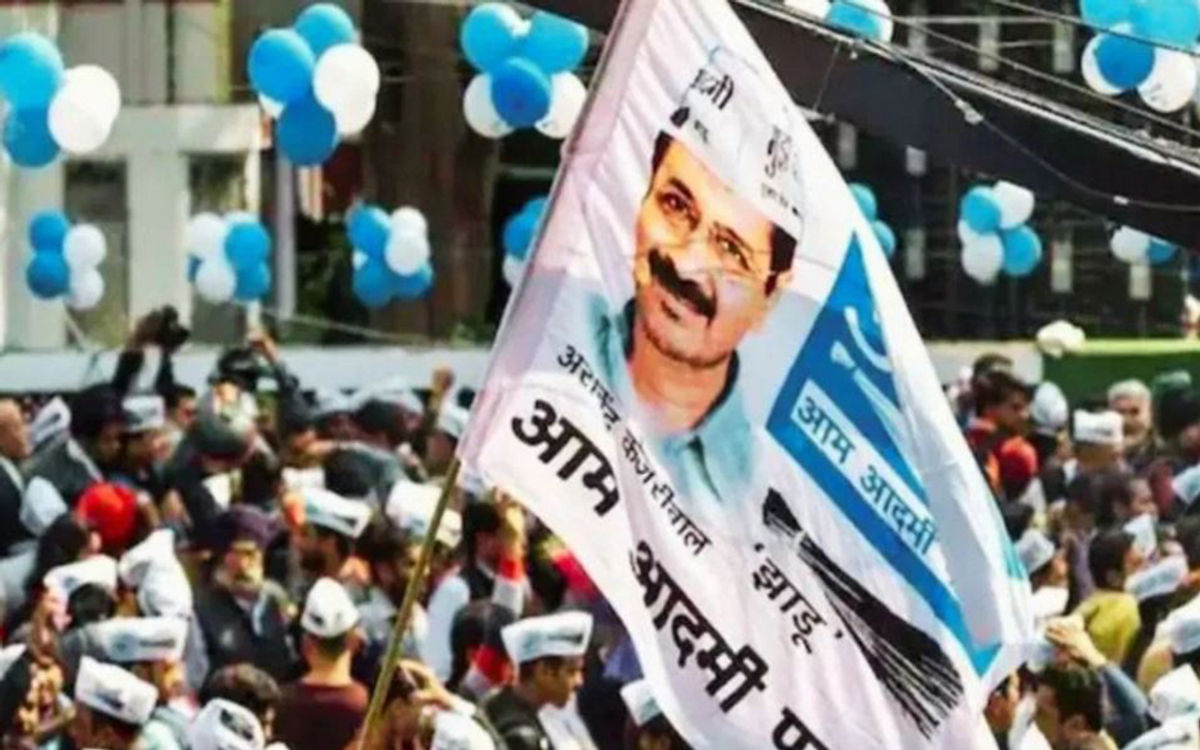 आम आदमी पार्टी के एक और नेता कानून के शिकंजे में, अदालत में तलब