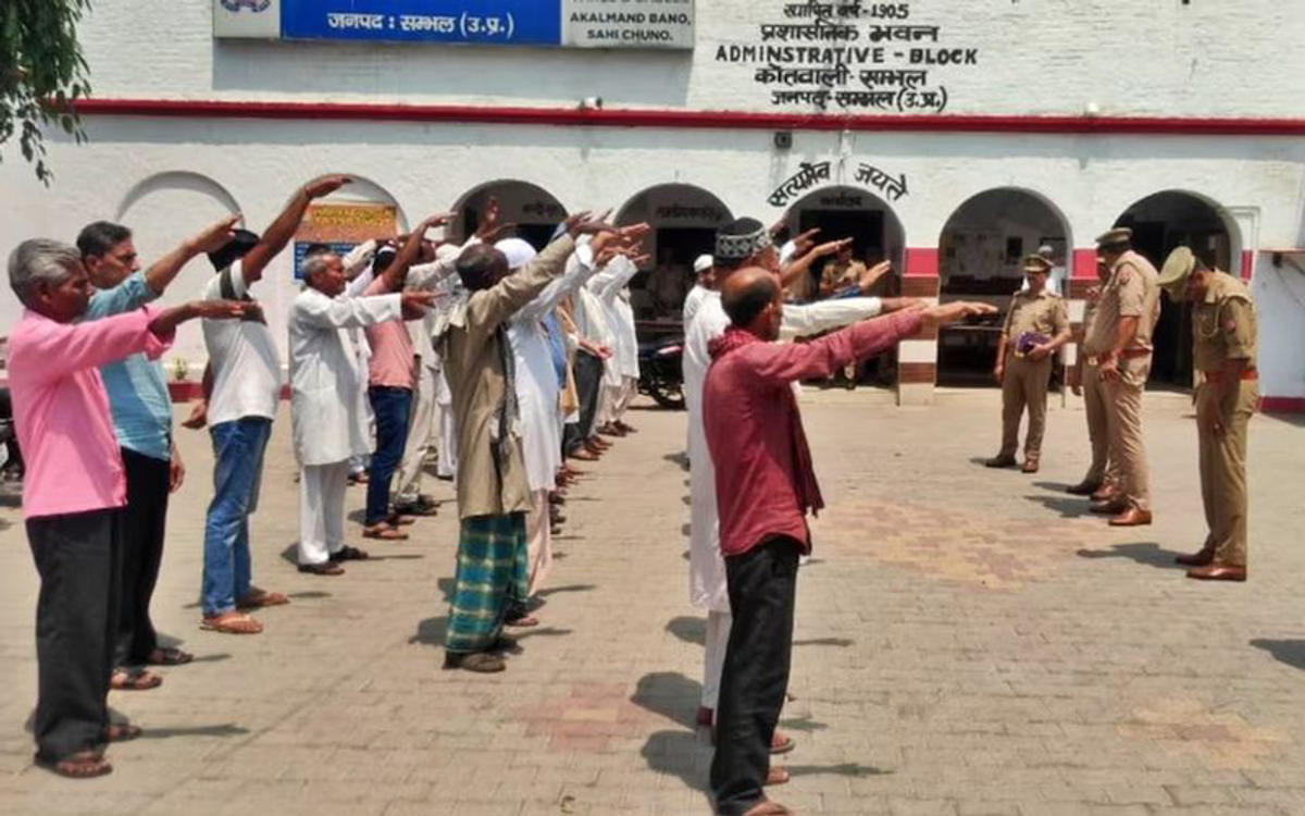 थाने पहुंचकर 600 हिस्ट्रीशीटरों ने खाई कसम, प्रशासन का करेंगे सहयोग