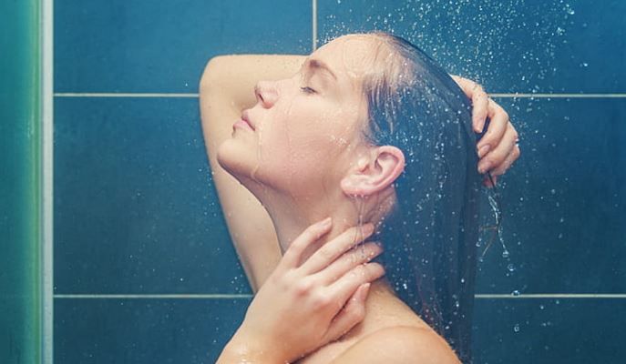 शरीर की गंदगी का ऐसे करें सफाया, लोग पूछेंगे ये तरीका कहां से अपनाया?