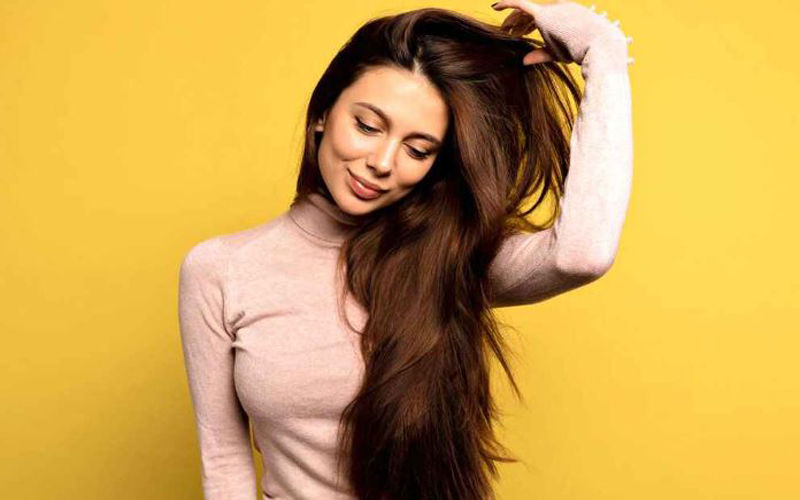 गर्मियों में बालों का हो गया है बुरा हाल, ये तरीके आएंगे काम