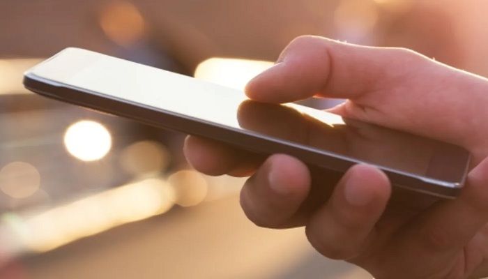 अगर बेच रहे पुराना फोन तो रखें इन बातों का ध्यान, ये होगा फायदा