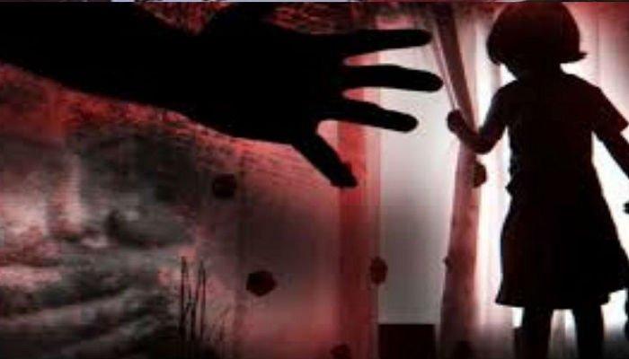 4 साल की बच्ची के साथ किया ये गलत काम, हुआ गिरफ्तार