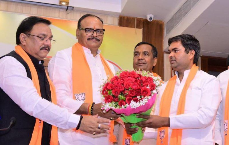 SP,BSP और कांग्रेस को झटका,पूर्व CM के बेटे समेत यूपी के दिग्गज नेता बीजेपी में शामिल