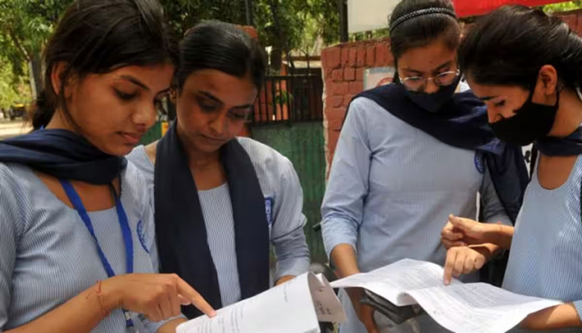 10वीं-12वीं के छात्रों को रिजल्ट भेजने का ये तरीका अपनाएगा यूपी बोर्ड