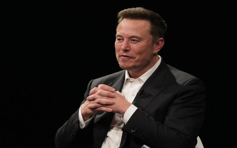 दुनिया के सबसे बड़े अमीर को लग रहा है बहुत बड़ा डर