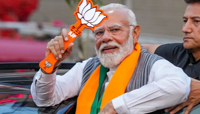 वाराणसी में पीएम मोदी का रोड शो, जानें पूरा कार्यक्रम?