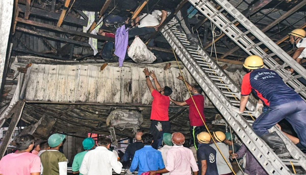 'यह मानव निर्मित आपदा', राजकोट हादसे पर हाई कोर्ट सख्त, मांगी रिपोर्ट