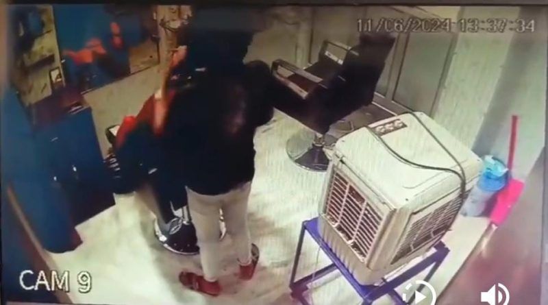 थूक से मसाज करने पर सैलून मालिक गिरफ्तार, CCTV की मदद से खुली पोल