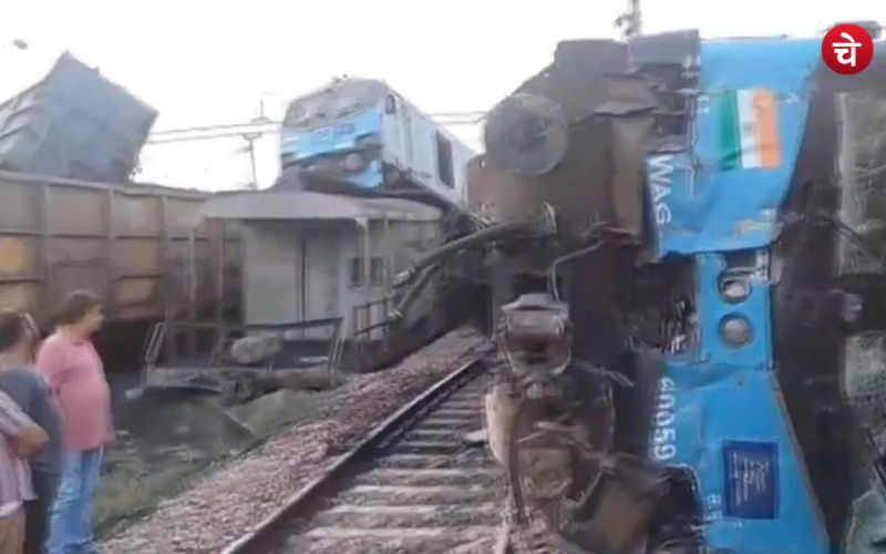 पंजाब में 2 मालगाड़ियां आपस में टकराई, ड्राइवर हुए जख्मी