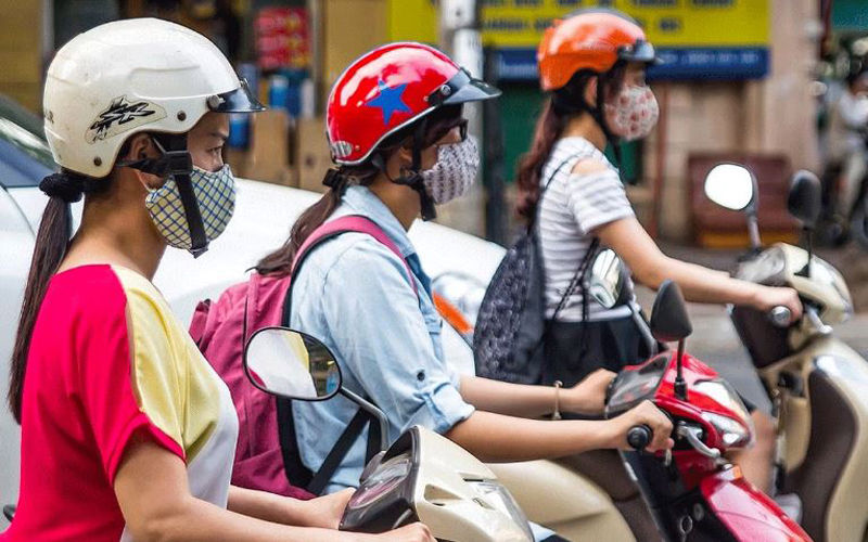 लखनऊ पुलिस के सख्त निर्देश, नाबालिग को वाहन चलाने की अनुमति दी तो...