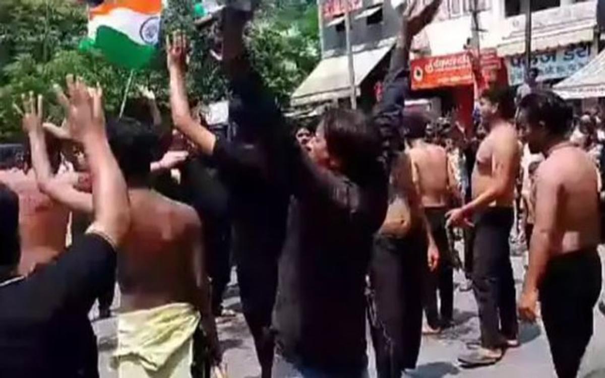 मुहर्रम जुलूस में लगे 'फिलिस्तीन जिंदाबाद' के नारे, 14 गिरफ्तार