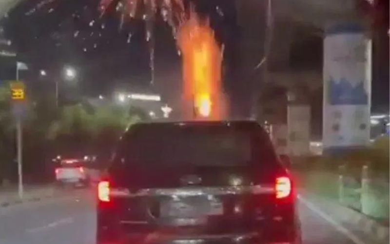 कार में चल रहा था अय्याशी का गंदा खेल, तभी हो गया बड़ा हादसा, फिर हुआ ये...