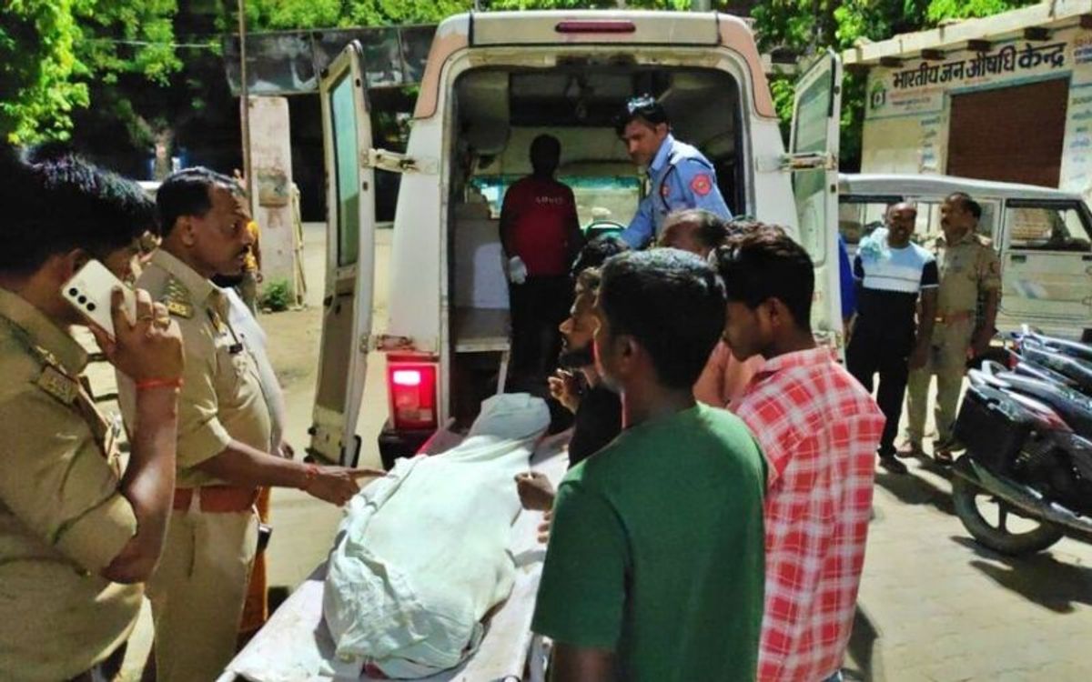 तेज रफ्तार बोलेरो ने दो कांवड़ियों को कुचला, परिवार में मातम