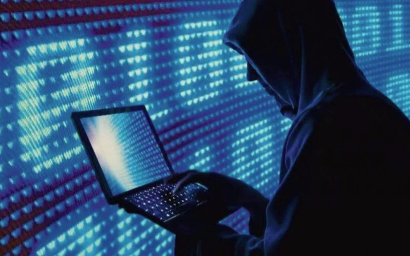 यूपी में रचा गया साइबर ठगी का सबसे बड़ा खेल, महिला डॉक्टर से ठगे करोड़ों रुपये