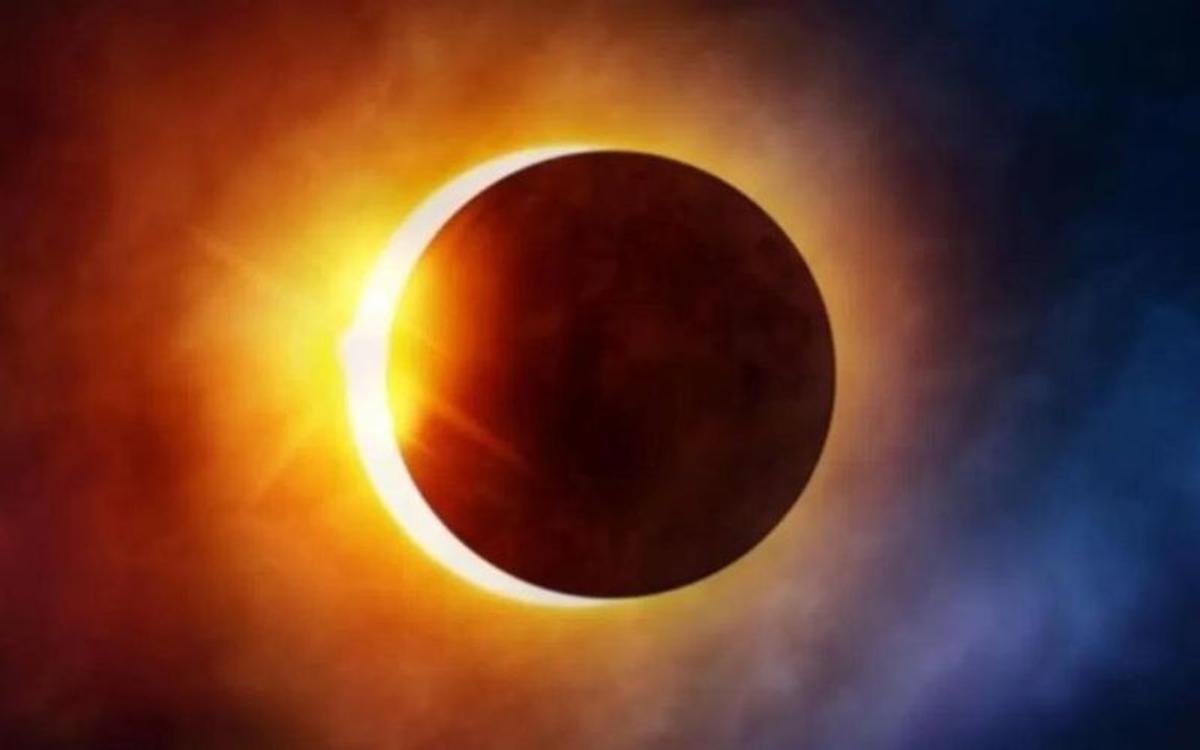 इस दिन लगेगा साल का दूसरा सबसे बड़ा सूर्य ग्रहण, जानें क्या है खास?