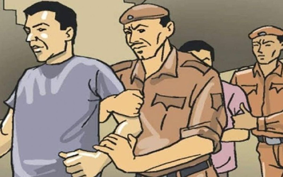दिनदहाड़े हत्या करने वाले आरोपी को पुलिस ने किया लंगड़ा