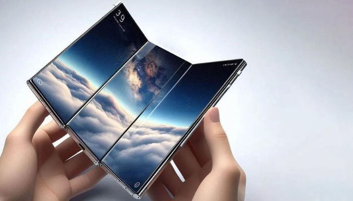 दुनिया का पहला ट्रिपल फोल्डेबल फोन इस दिन होगा लॉन्च, iPhone 16 पड़ सकता है फीका
