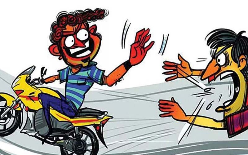 नोएडा में बदमाश बेधड़क दे रहे चोरी की वारदातों को अंजाम, दो गिरफ्तार